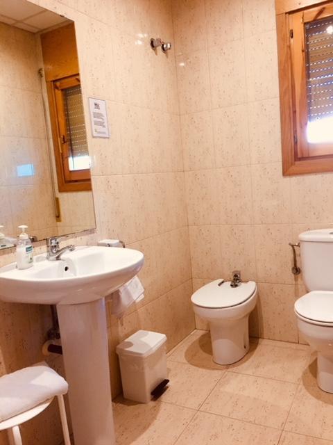 Hostal Del Carmen Terrassa Extérieur photo